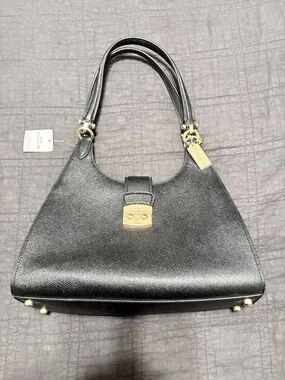 COACH AVARY LTH BLK - NWT